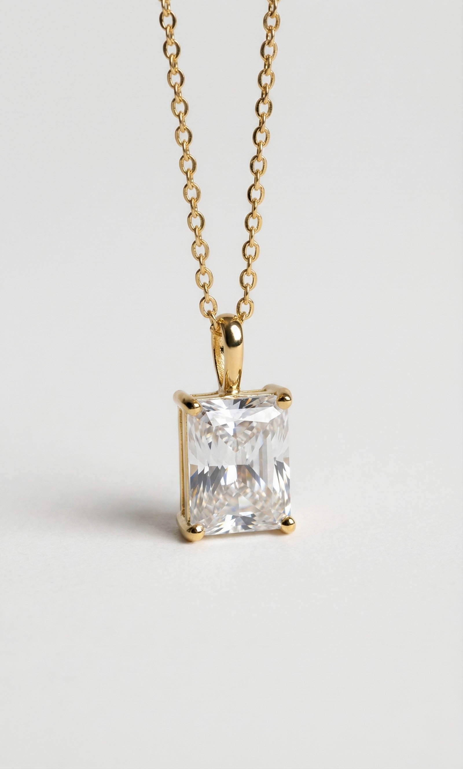 moissaniet hanger | Emerald | Goud